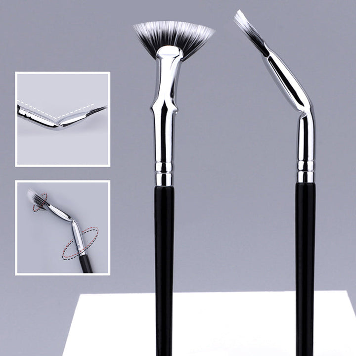 Lisslune | Angled mascara brush with wave cut