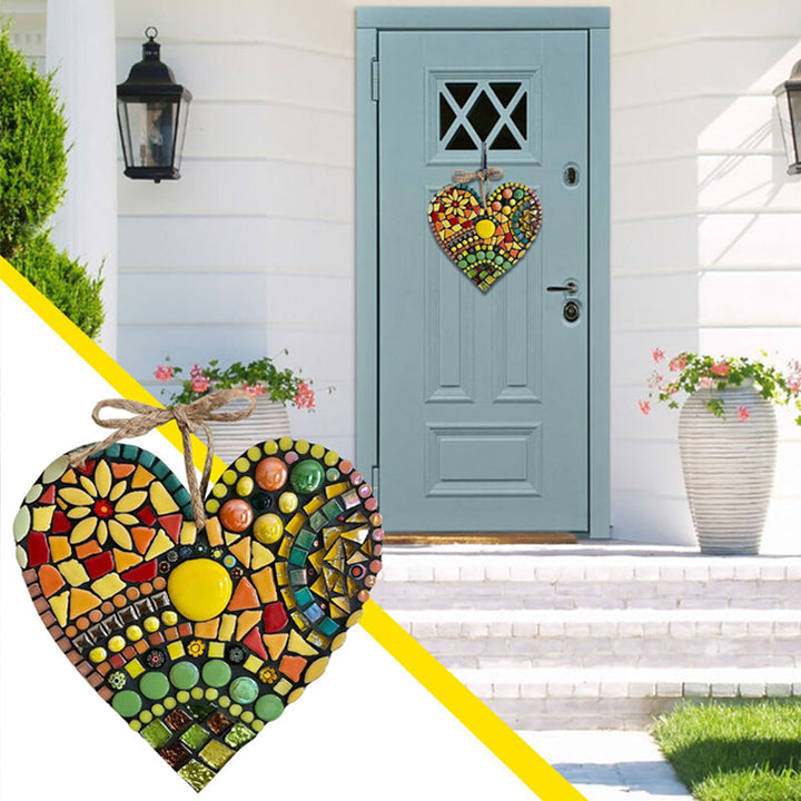 Lisslune | Large Garden Mosaic Heart Decoration