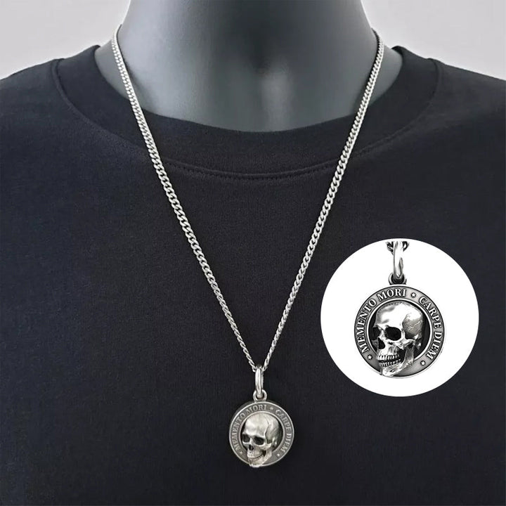 Lisslune | Memento Mori Skull Pendant