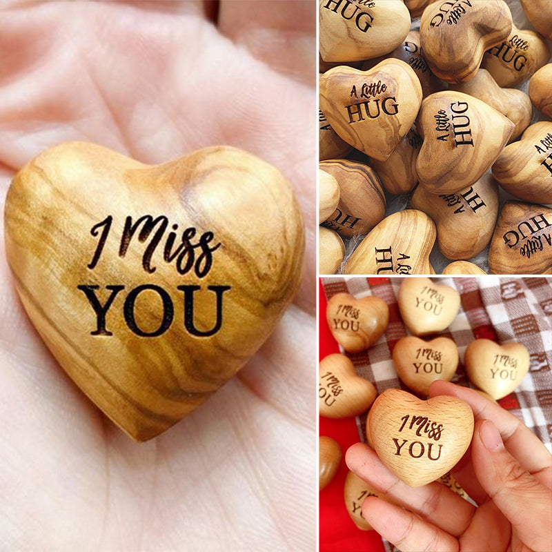 Lisslune | Small Pocket Hug Wooden Heart Token