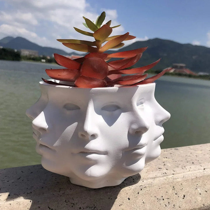 Lisslune | ArtFace 3D Ceramic Plant Pot – Modern Face Design Pot