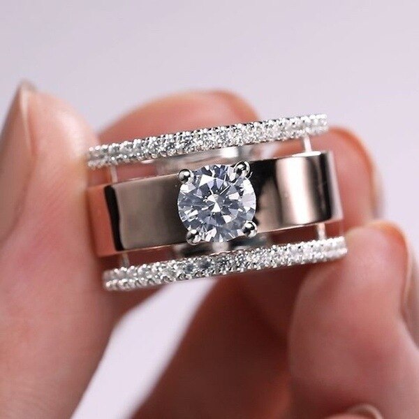 Lisslune | Fashion Exquisite Luxury Popular Shiny Green High Quality Zircon Wedding Ring