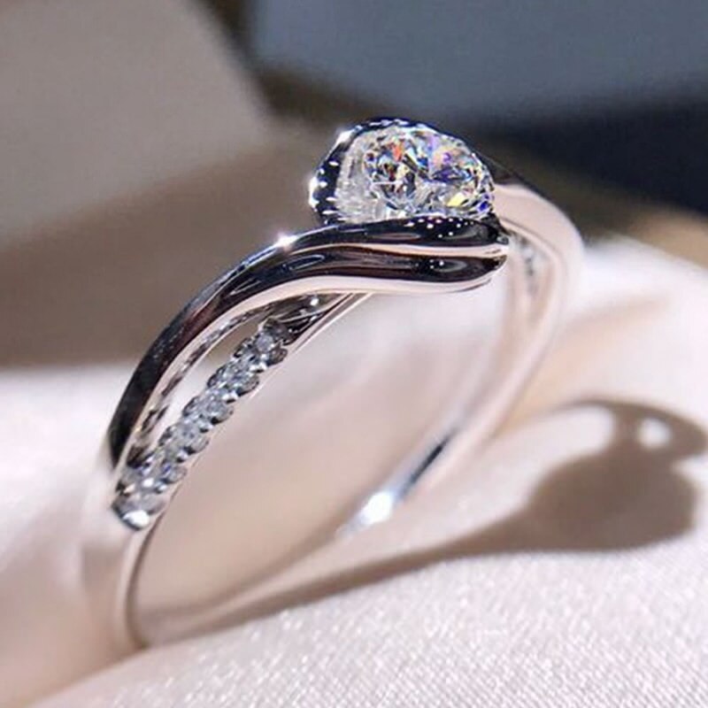 Lisslune | Fashion Exquisite Luxury Popular Shiny Green High Quality Zircon Wedding Ring