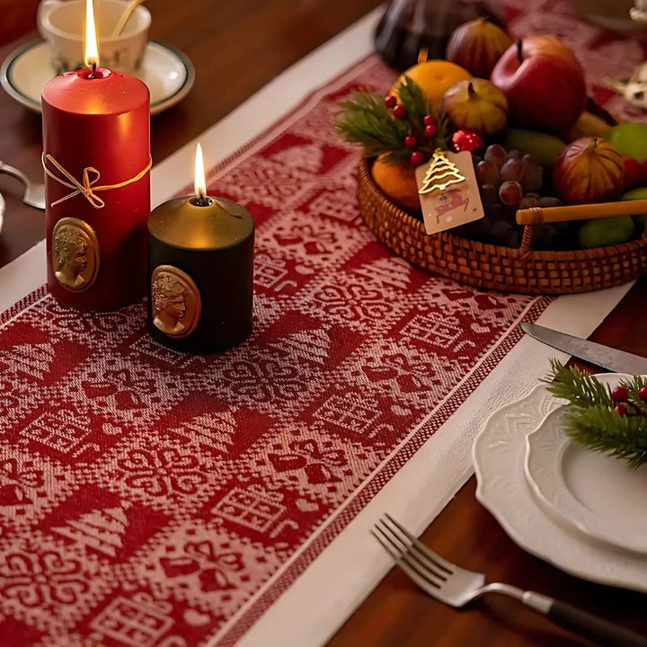 Lisslune | Festive Christmas Elk Table Runner