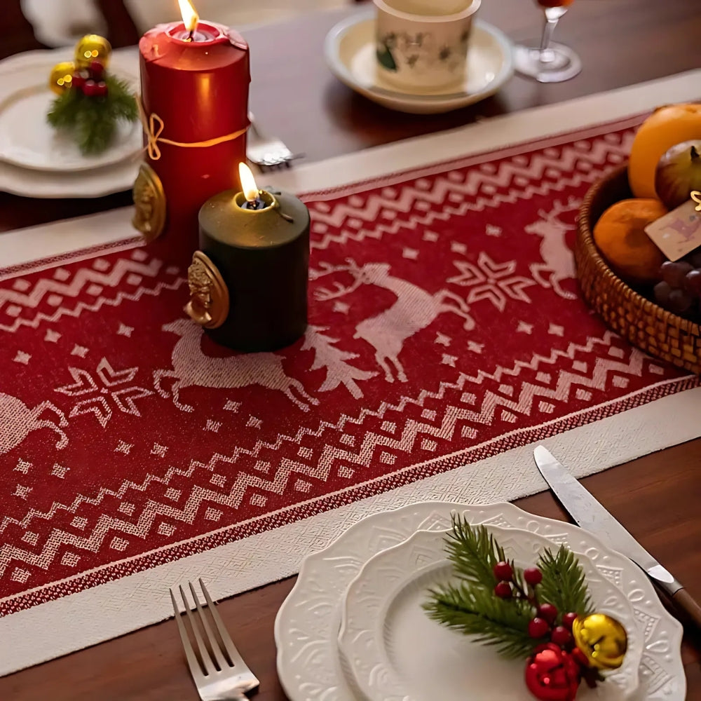 Lisslune | Festive Christmas Elk Table Runner
