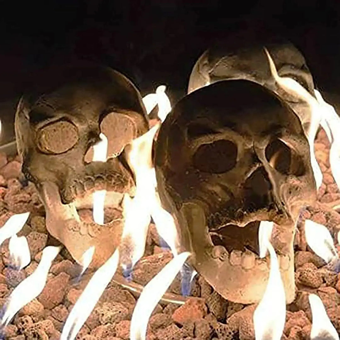 Lisslune | SkullFire Ornament – Fireproof Skull Figurine made of Resin for Gothic & Halloween Decoration