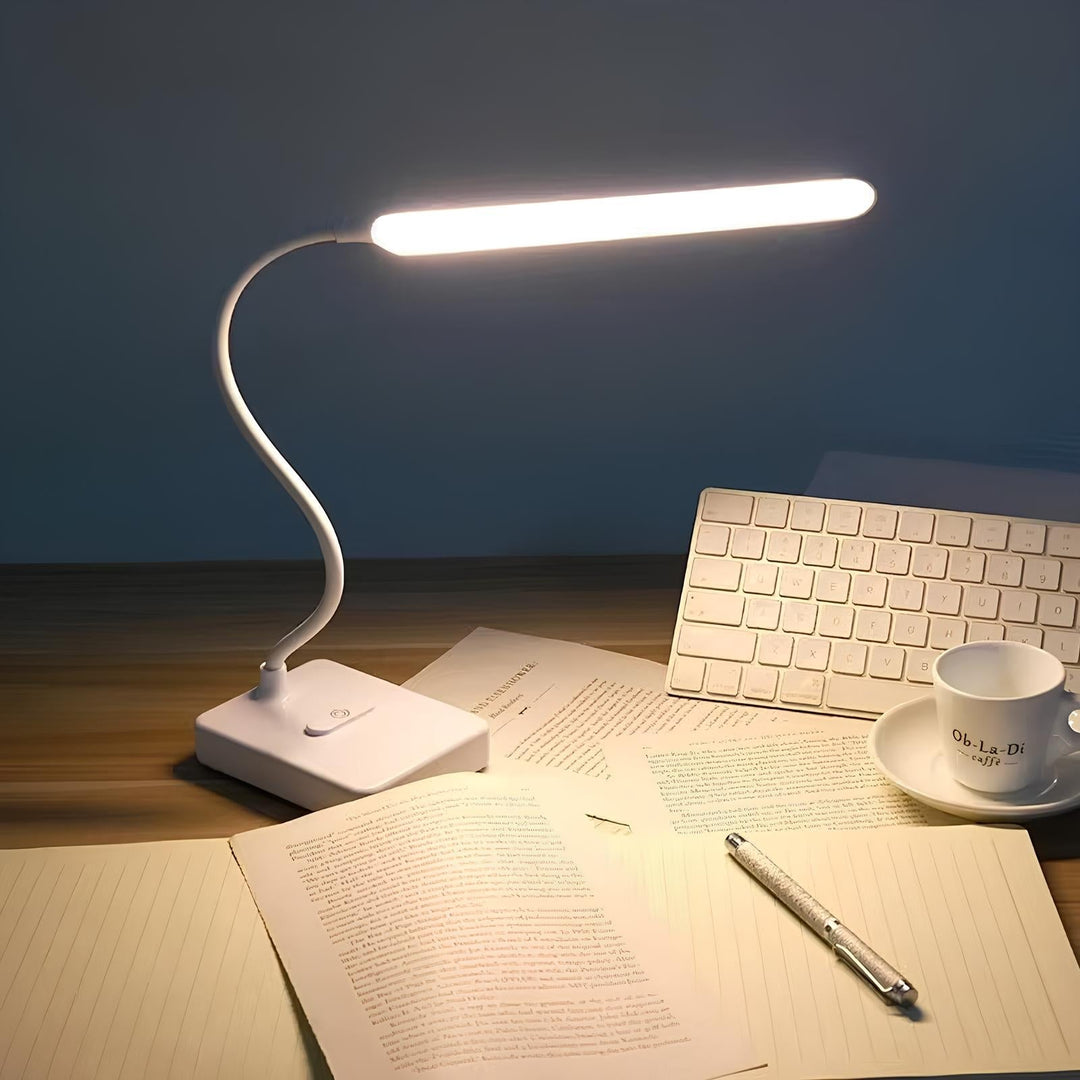 Lisslune | LumoFlex Adjustable Desk Lamp – Rechargeable or Plug-In with Flexible Neck & Dimmable Light