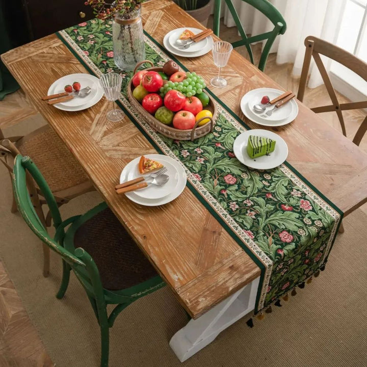 Lisslune | Flora Vine Embroidered Table Runner