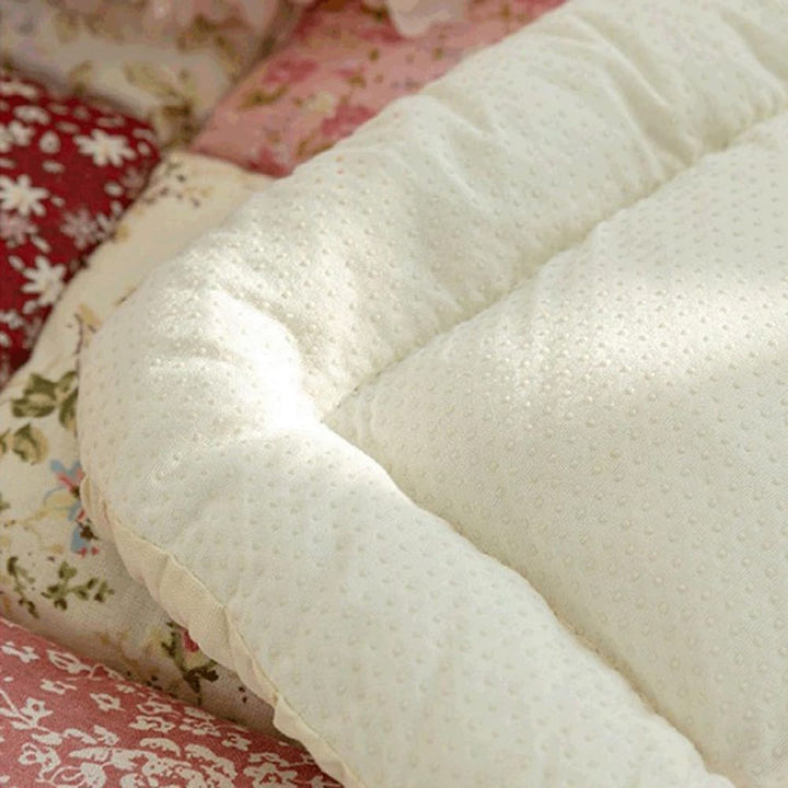 Lisslune | Floral Bloom Quilted Sofa Cover