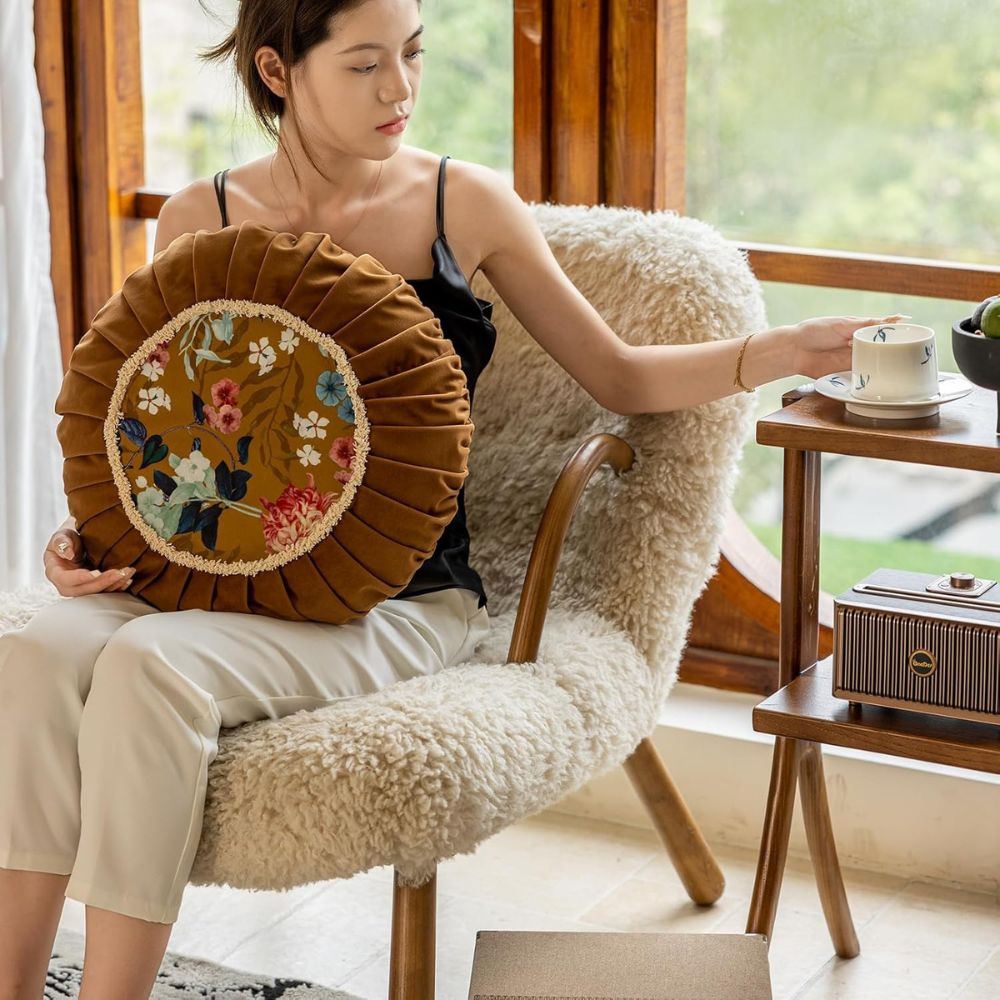 Lisslune | Floral Medley Velvet Round Cushion