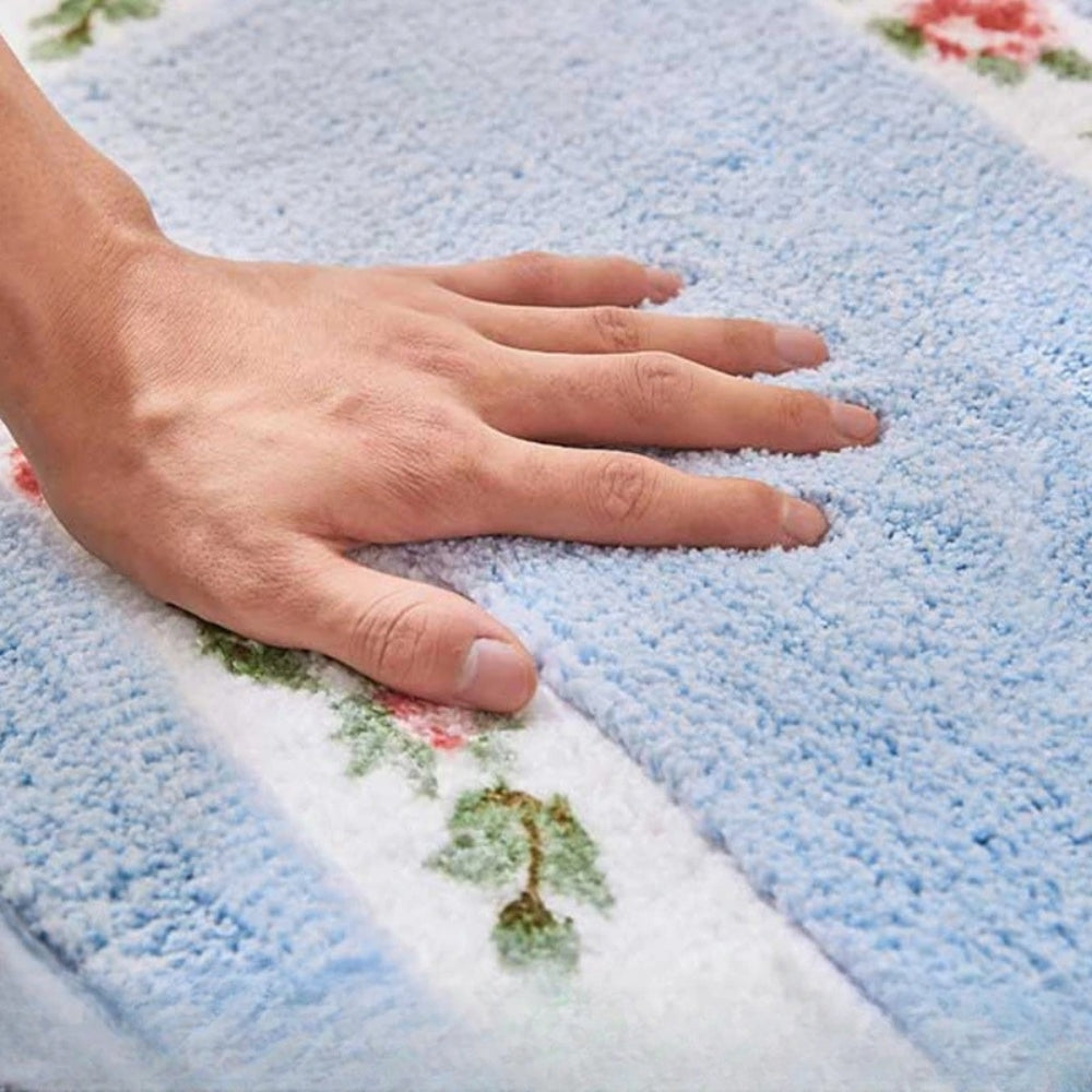 Lisslune | Floral Oval Plush Bath Mat
