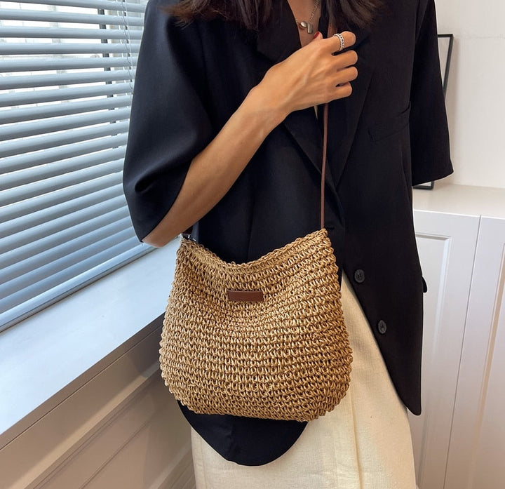 Lisslune | BOHOCHIC | Trendy Bohemian Bag | Handmade Design Shoulder Bag | Sustainable and Stylish
