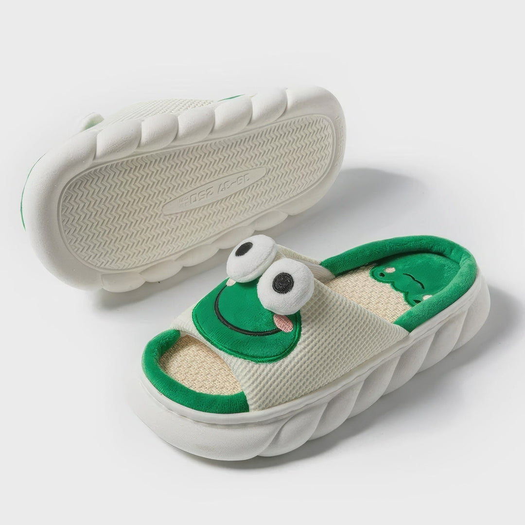 Lisslune | 3D Eye Frog Slippers