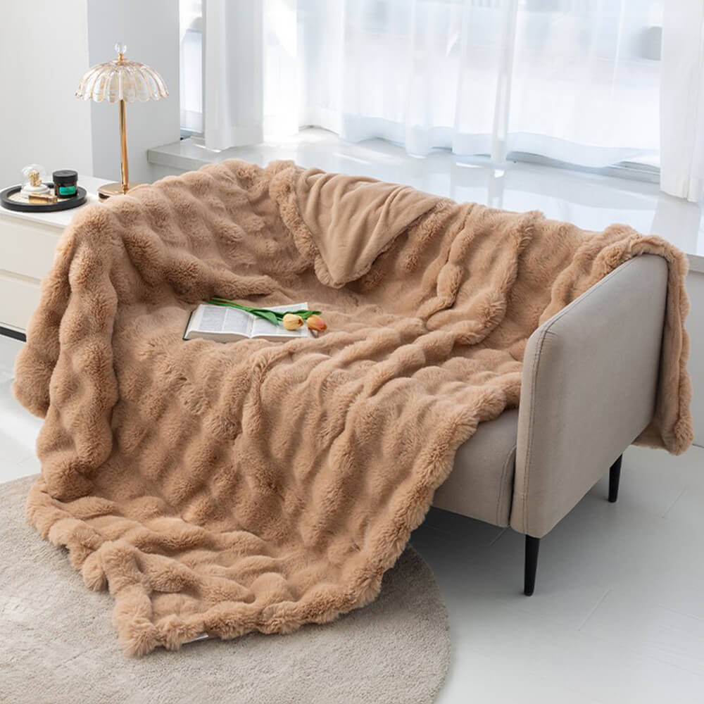 Lisslune | Premium Bubble Double Layer Thick Synthetic Rabbit Fur Blanket