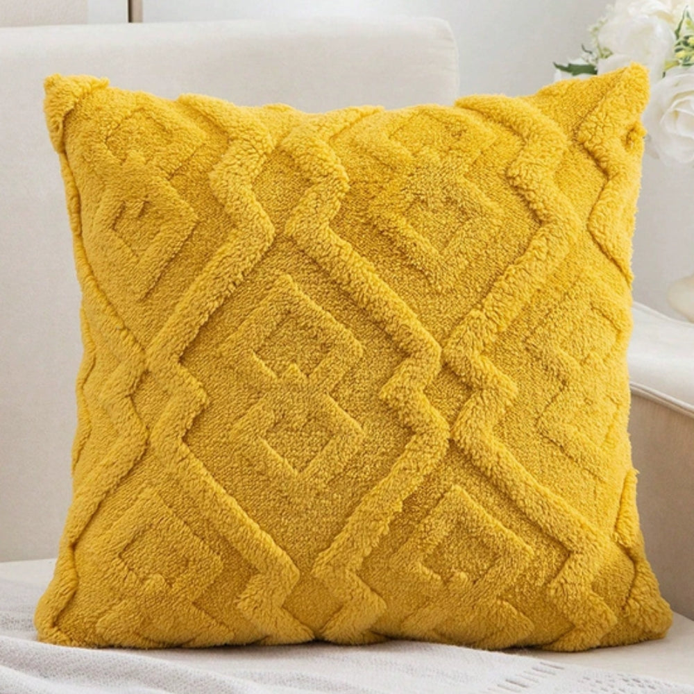 Lisslune | Fuzzy Diamond Pattern Cushion Cover