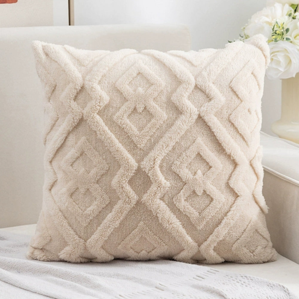 Lisslune | Fuzzy Diamond Pattern Cushion Cover