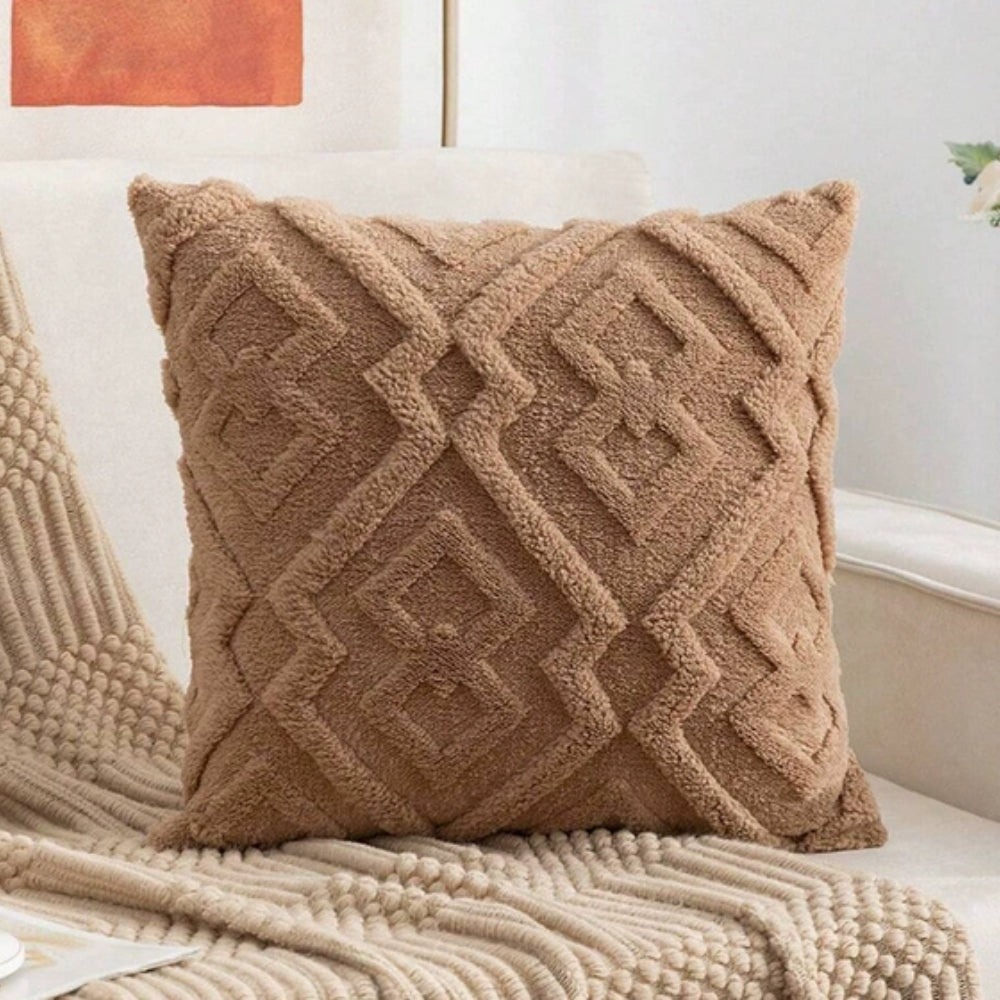 Lisslune | Fuzzy Diamond Pattern Cushion Cover
