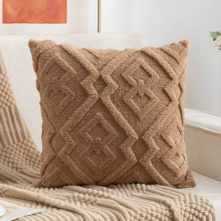 Lisslune | Fuzzy Diamond Pattern Cushion Cover