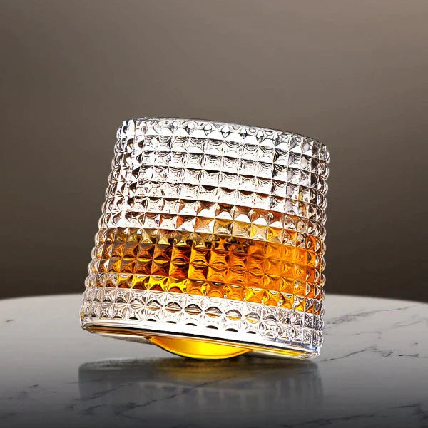 Lisslune | Spinning Whiskey Glasses for Noble Drinking Pleasure