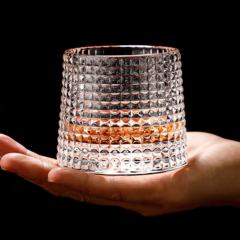 Lisslune | Spinning Whiskey Glasses for Noble Drinking Pleasure