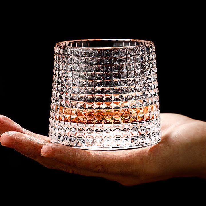 Lisslune | Spinning Whiskey Glasses for Noble Drinking Pleasure
