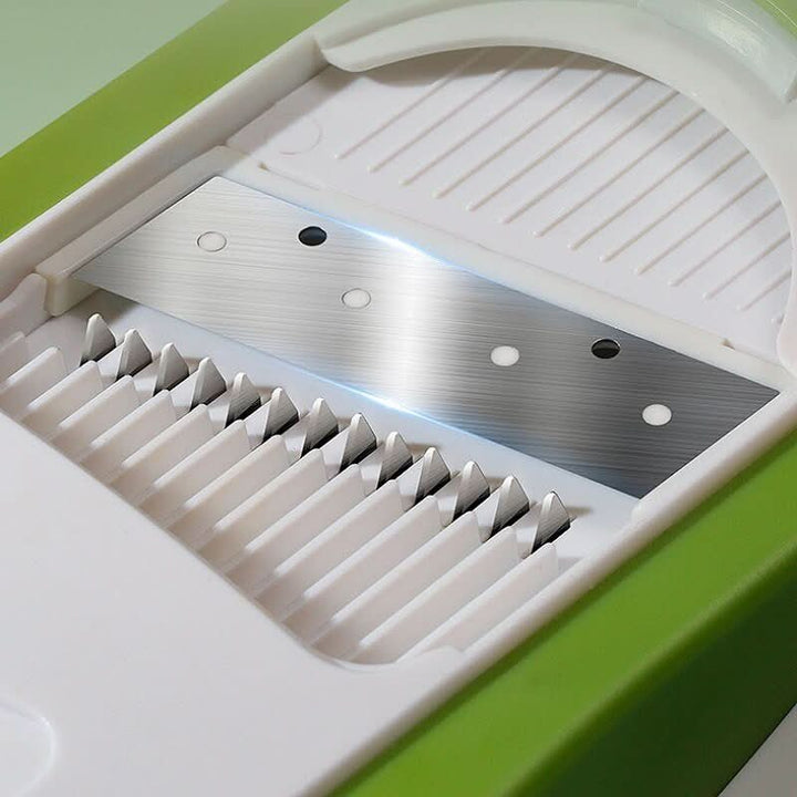 Lisslune | 5-in-1 Vegetable Slicer for precise preparation