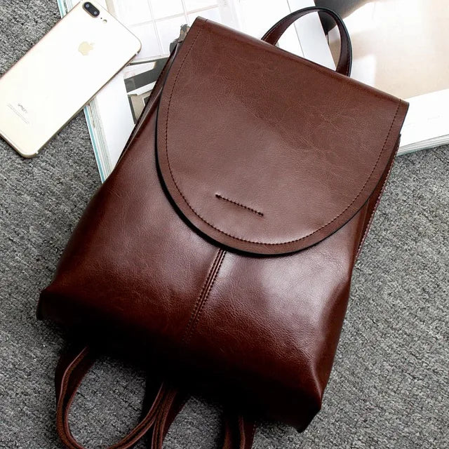Lisslune | Trendy Leather Backpack for Women - Stylish, Versatile & Sustainable