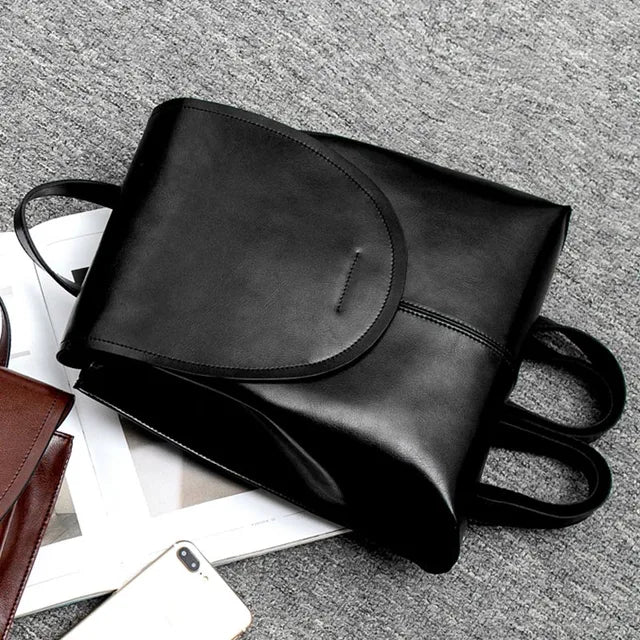 Lisslune | Trendy Leather Backpack for Women - Stylish, Versatile & Sustainable