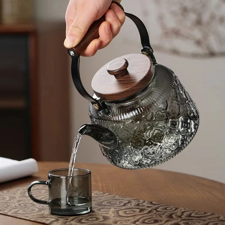 Lisslune | Zoie Glass Teapot with Infuser – Heat-Resistant 1000ml Borosilicate Kettle with Wooden Handle