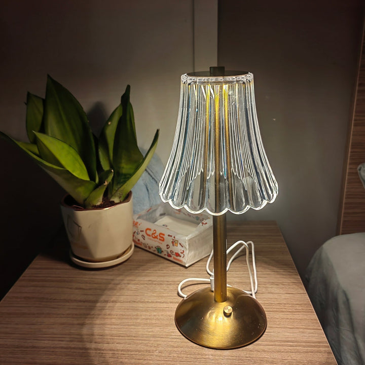 Lisslune | RadiantGold – Elegant Portable Table Lamp