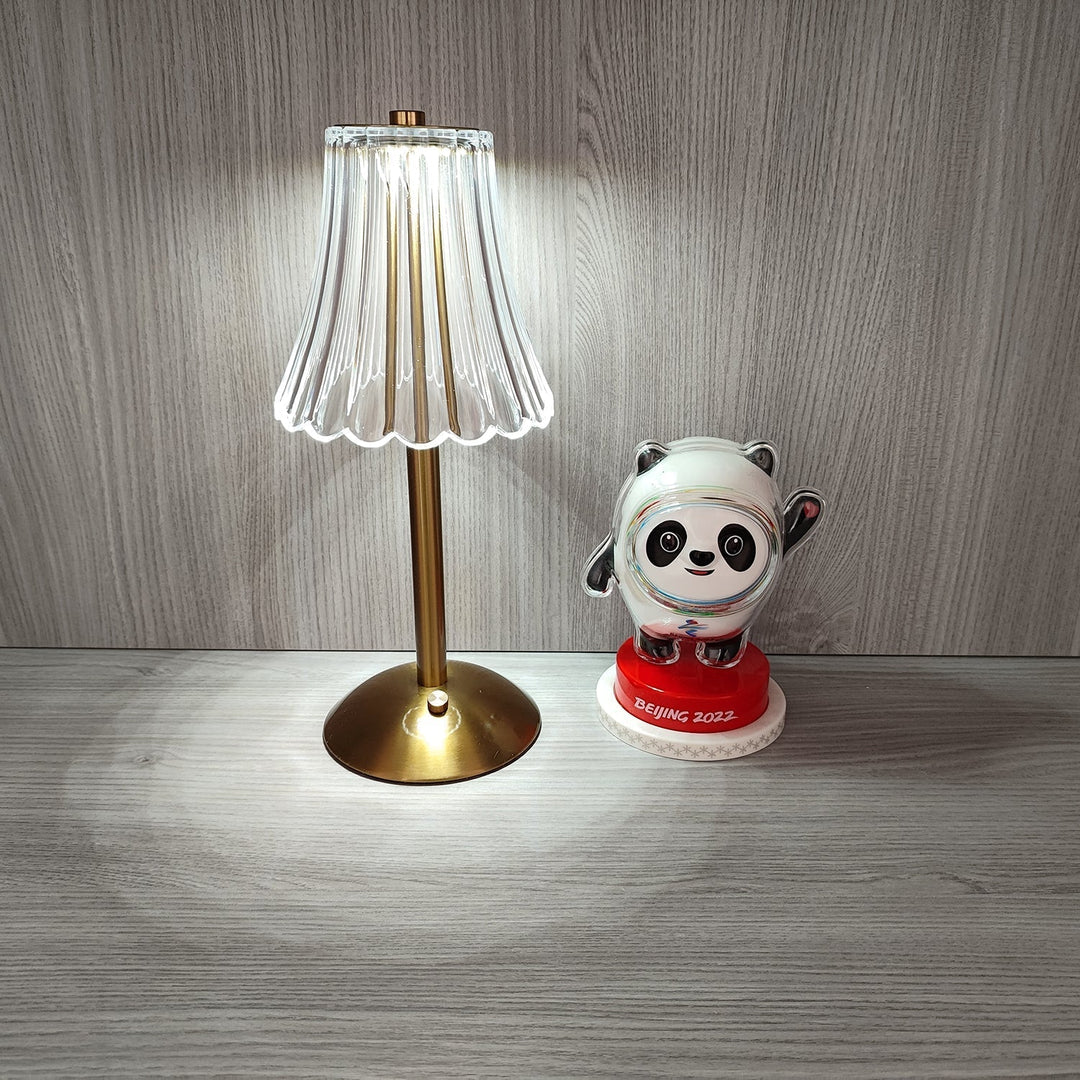 Lisslune | RadiantGold – Elegant Portable Table Lamp