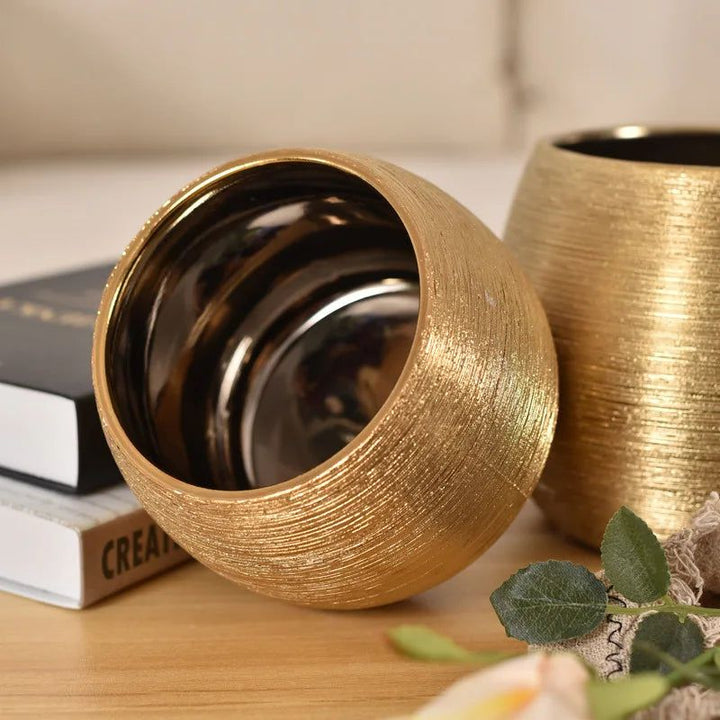 Lisslune | Gold-coated flower pot