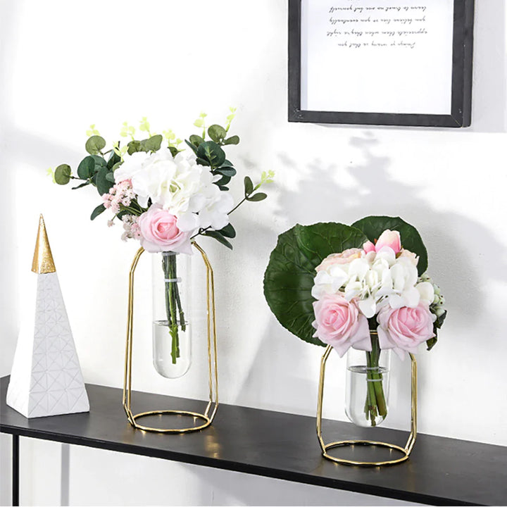Lisslune | Gold Modern Silhouette Vases