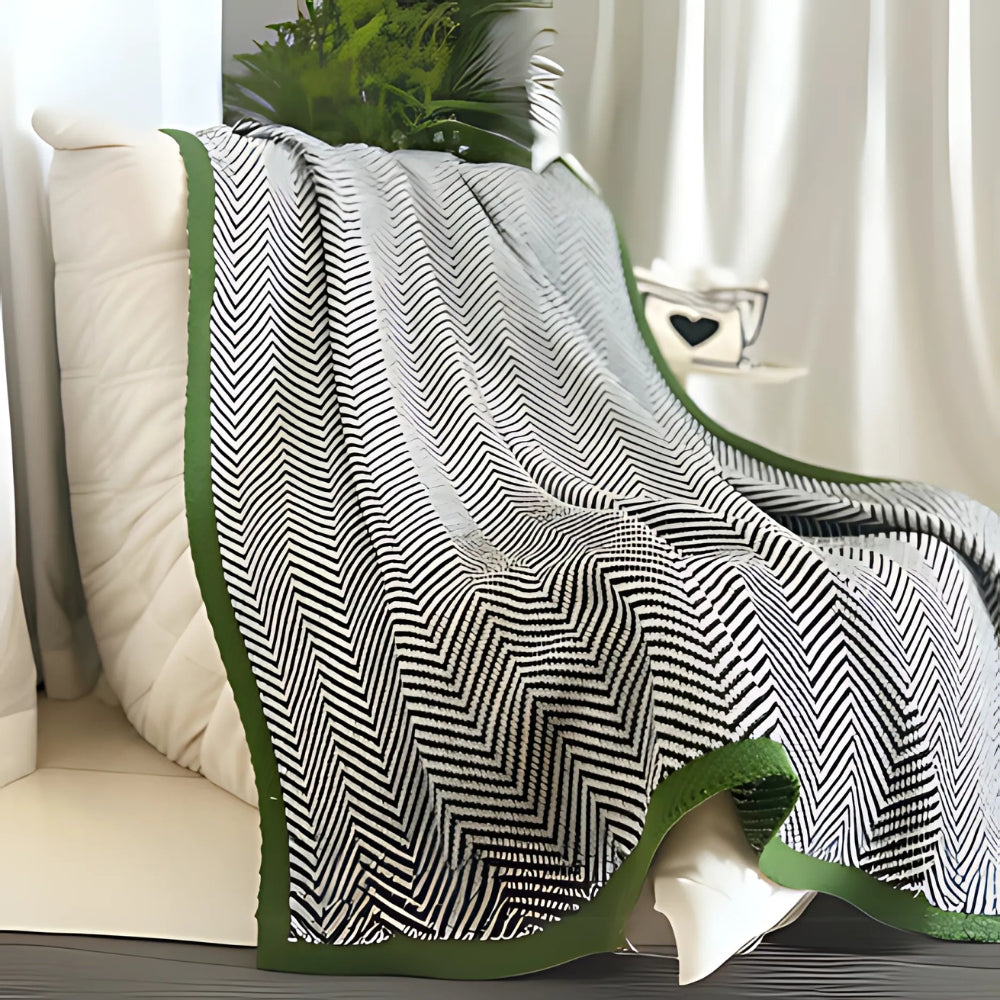 Lisslune | Golden Chevron Luxe Blanket