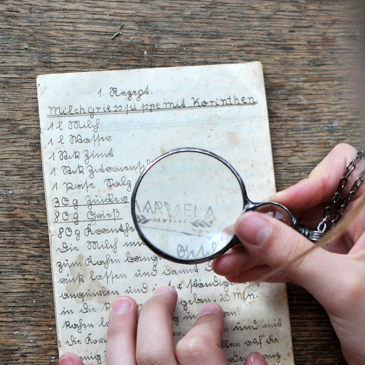 Lisslune | Magnifying necklace