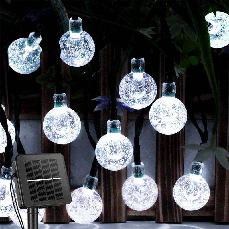 Lisslune | String lights terrace