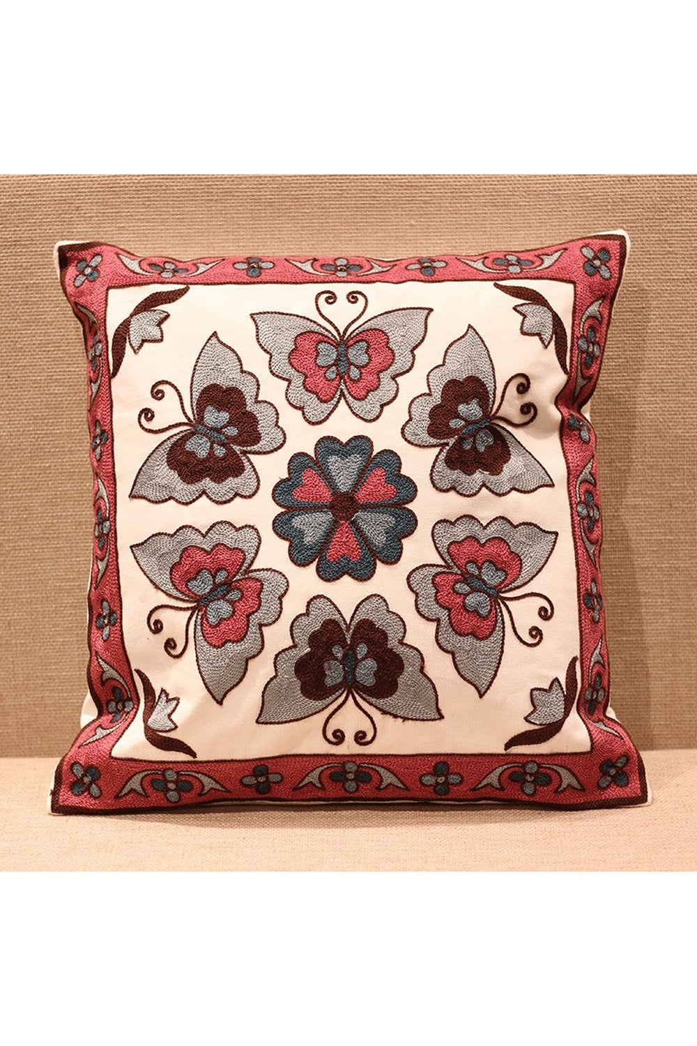 Lisslune | Flower Accent Cushion