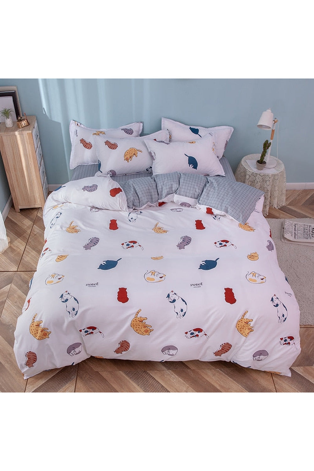 Lisslune | Girl Themed Bedding Set