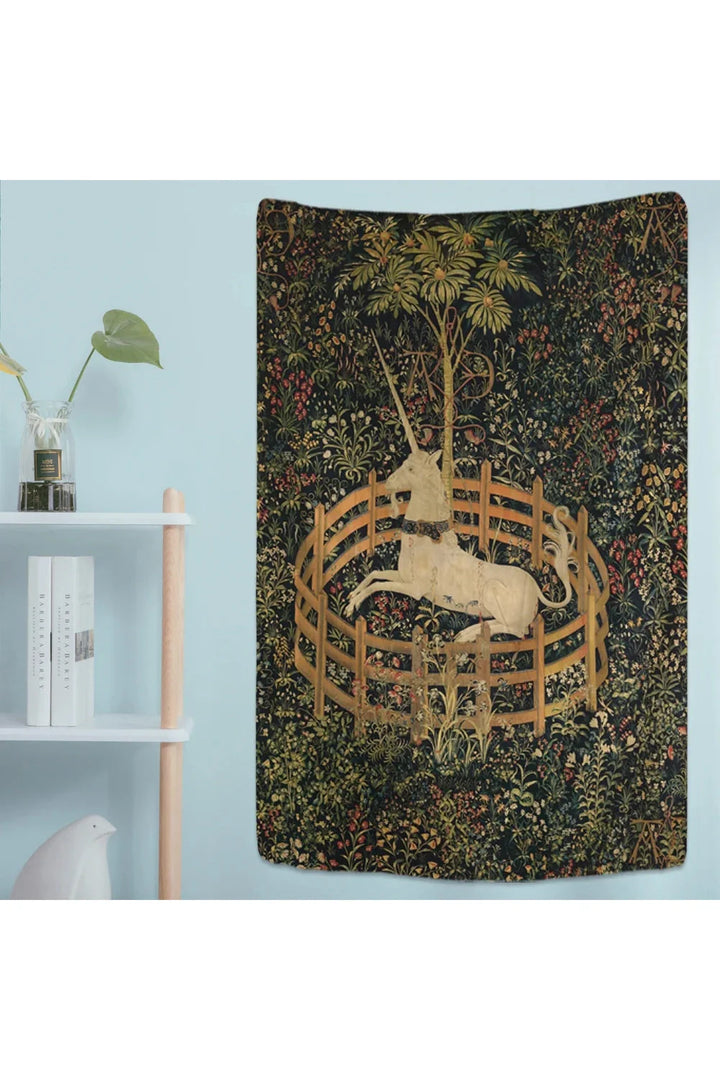 Lisslune | enchanted unicorn rug
