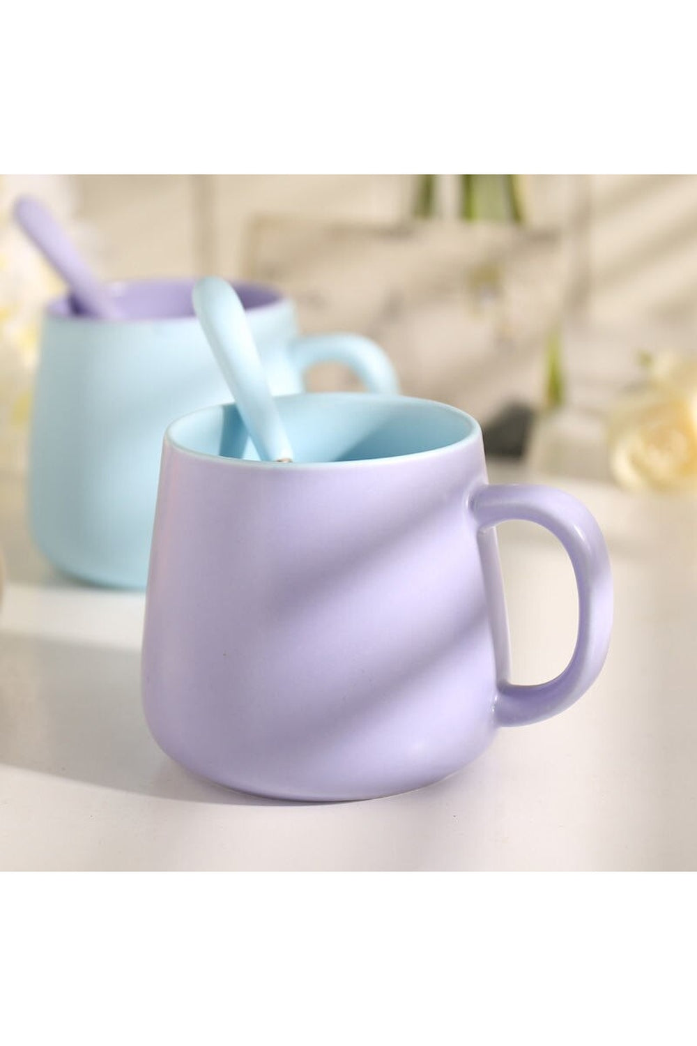 Lisslune | Ceramic mug with lid