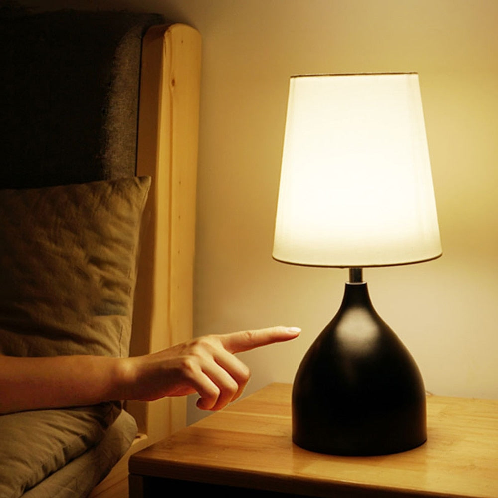 Lisslune | TrendyGlow – Contemporary LED Table Lamp for Bedroom Ambiance