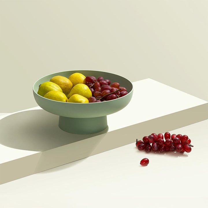 Lisslune | Pastel colored fruit tray
