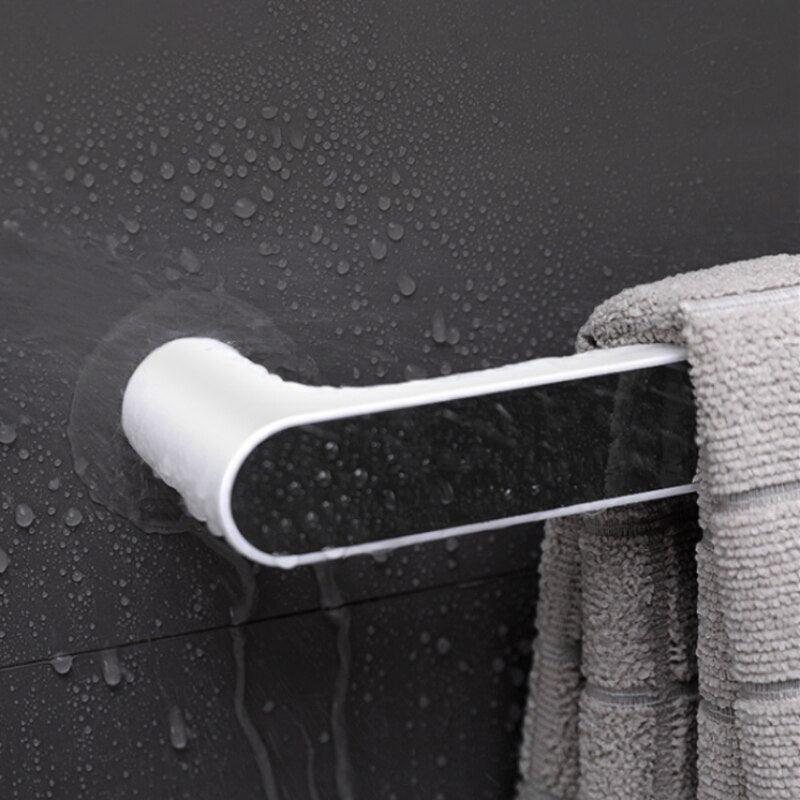 Lisslune | Stylish wall organizer for towels and shoes