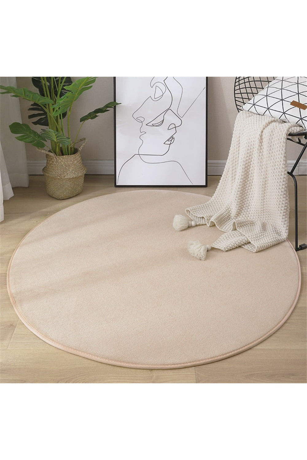Lisslune | round rug with coral pattern
