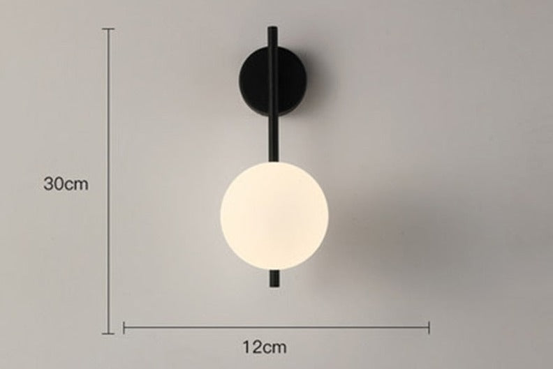 Lisslune | BulbAura - Scandinavian Wall Lamp