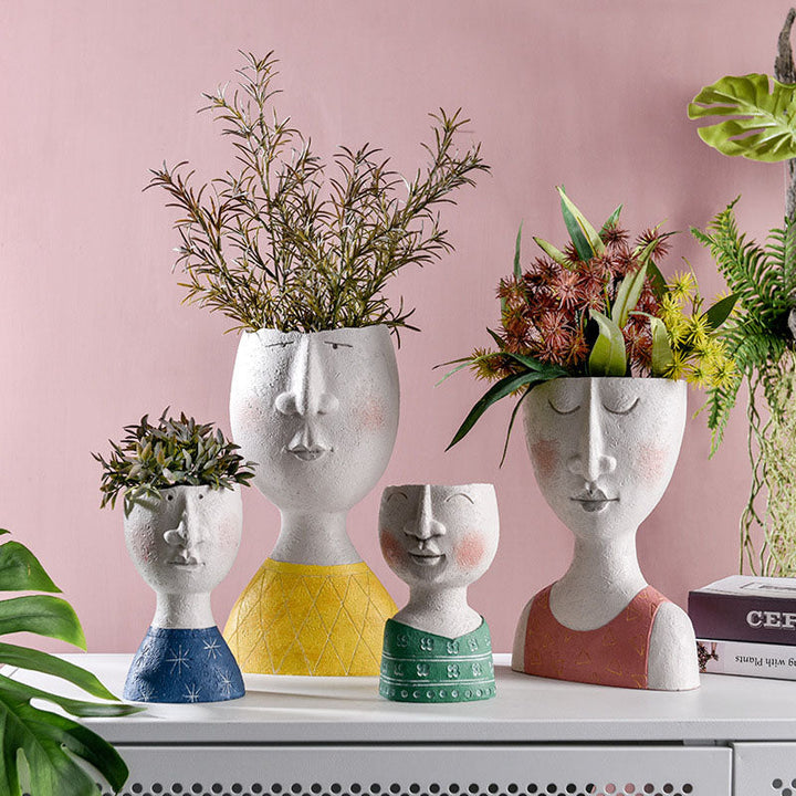 Lisslune | WhimsiPot Handmade Comic-inspired Plant Box – Playful Resin Sculpture