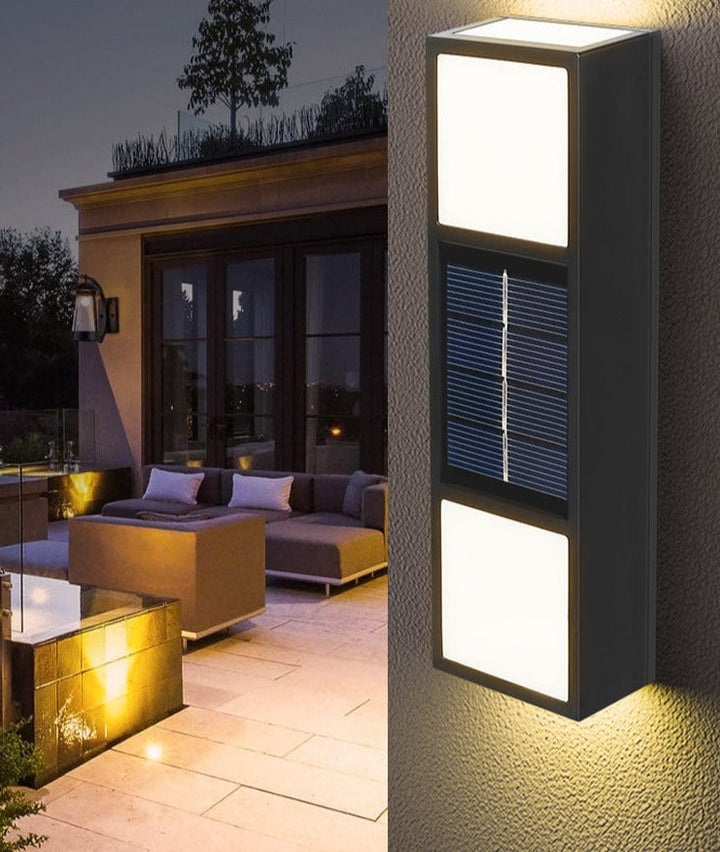 Lisslune | SunFence - Efficient Solar Garden Lamp