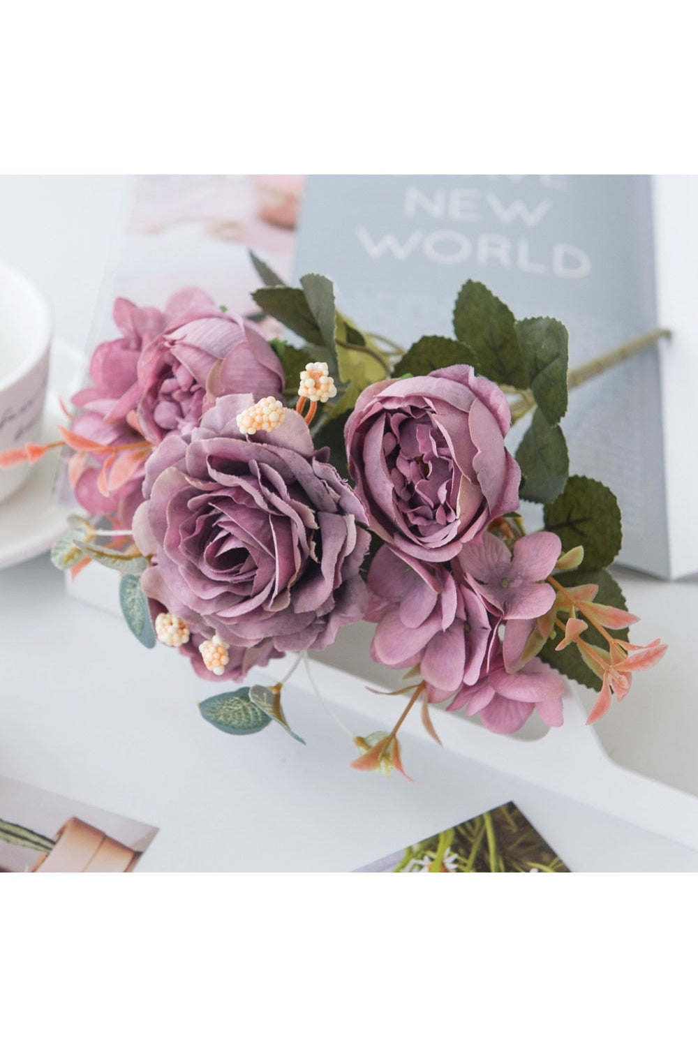 Lisslune | artificial rose display