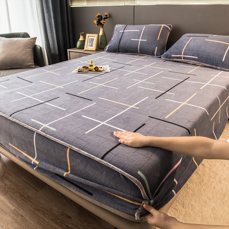 Lisslune | Non-Slip Elastic Thick Soft Mattress Cover