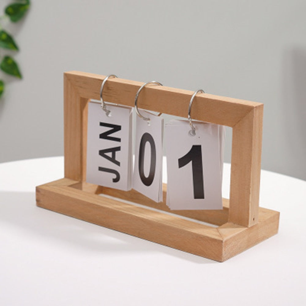Lisslune | Wooden Flip Desktop Daily Calendar